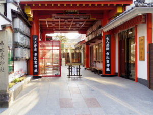 市比賣神社