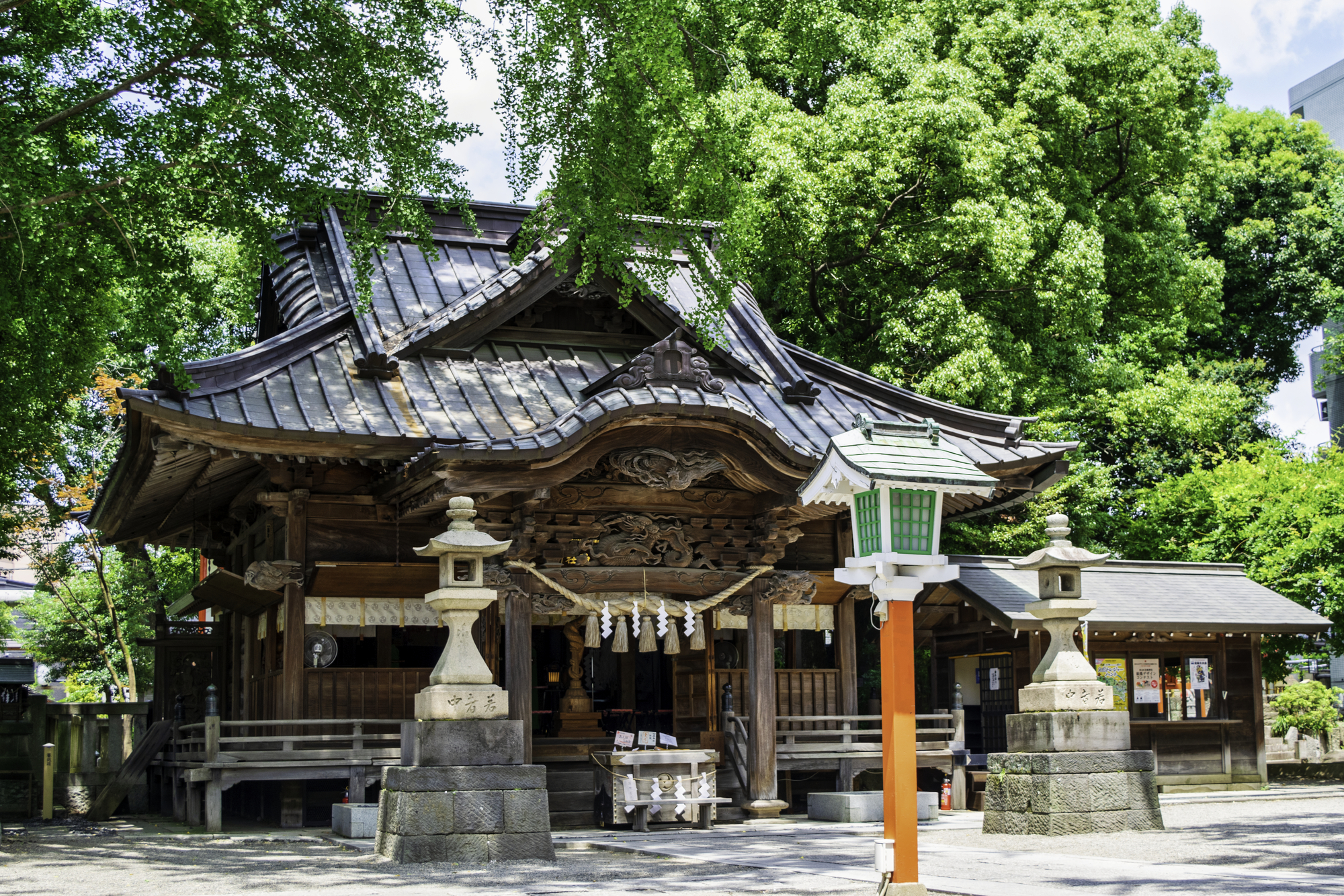 田無神社　拝殿