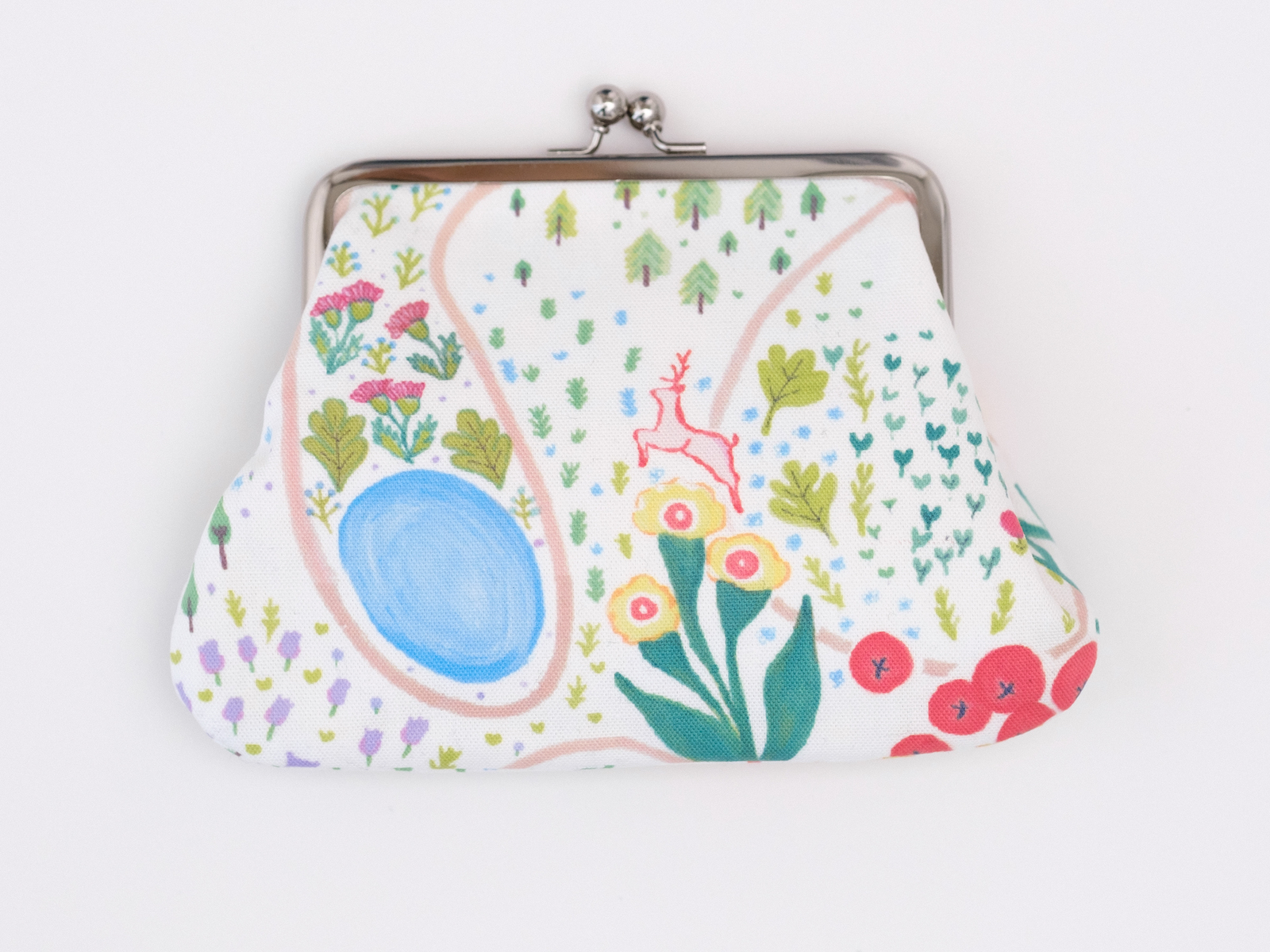 momodeがま口ホワイト